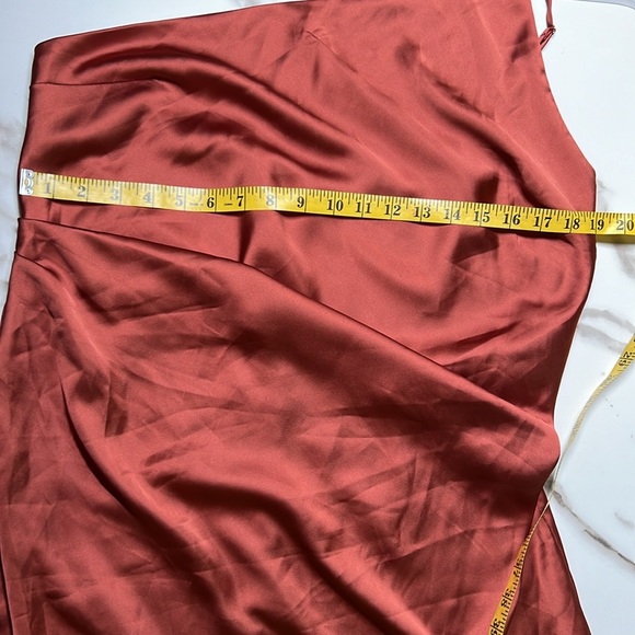 Princess Polly Satin Cinnamon One Shoulder Long Dress. Size 10 - Picture 8 of 9